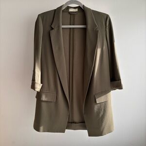 Aritzia Delos Blazer